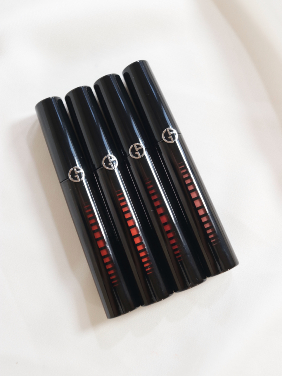 阿玛尼armani 新品mirror黑管镜面唇釉 96色号:(400/401/402/503)