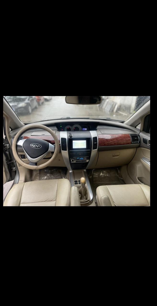 七座商务代步车.2010年奇瑞v5 1.