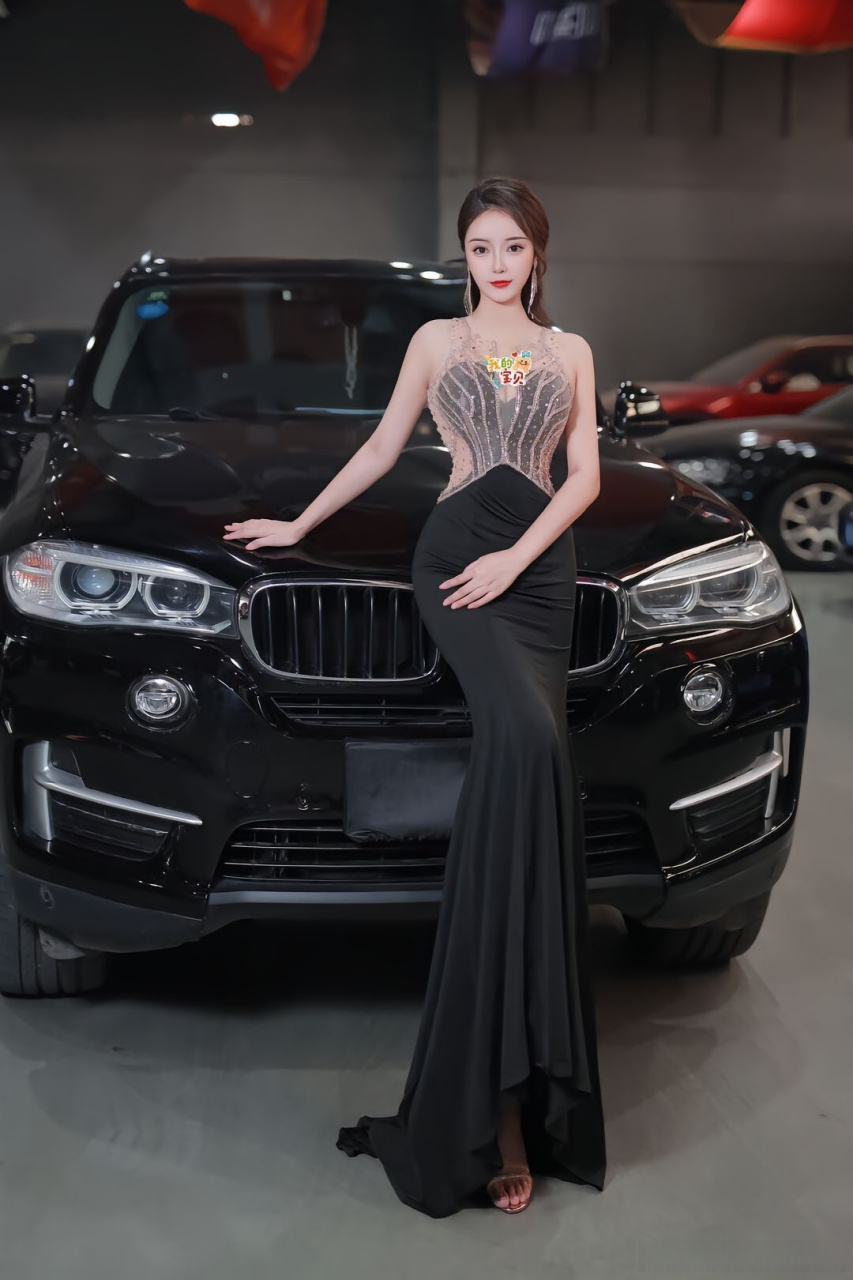 宝马御用模特   南京 保持很多的热爱,和一点点野心60