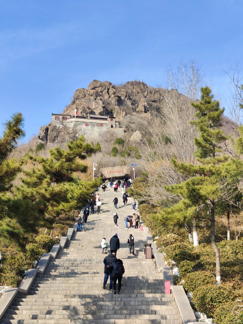 华不注山华阳洞图片