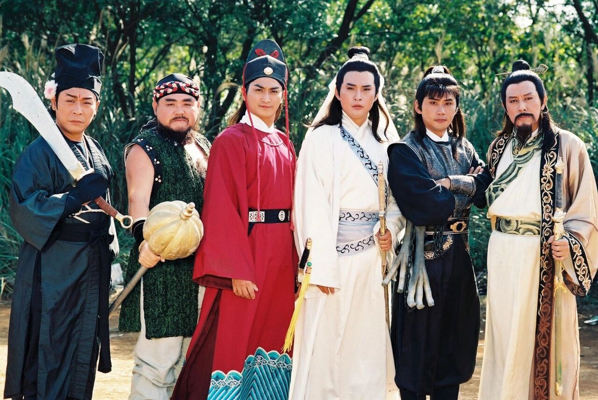 何家劲饰演的展昭,清风霁月,如切如磋,如琢如磨.