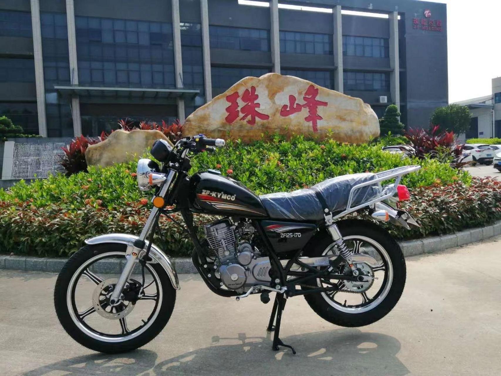 继续发个珠峰美式太子 纵天烤漆,叶盛电喷,正新轮胎,万安铝轮,星火