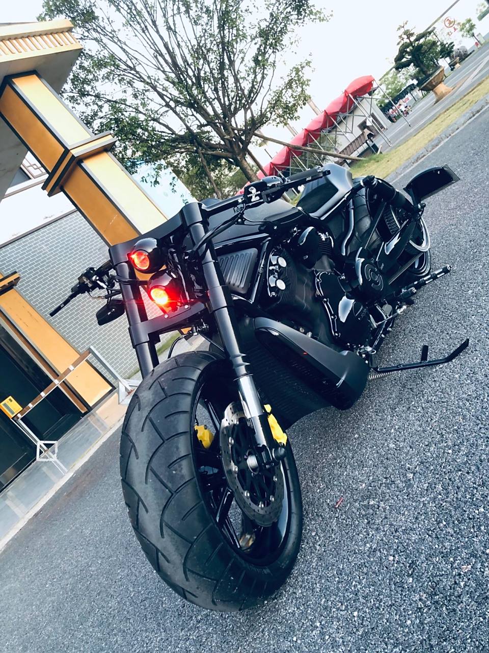 哈雷金刚狼售 哈雷夜路德定制金刚狼