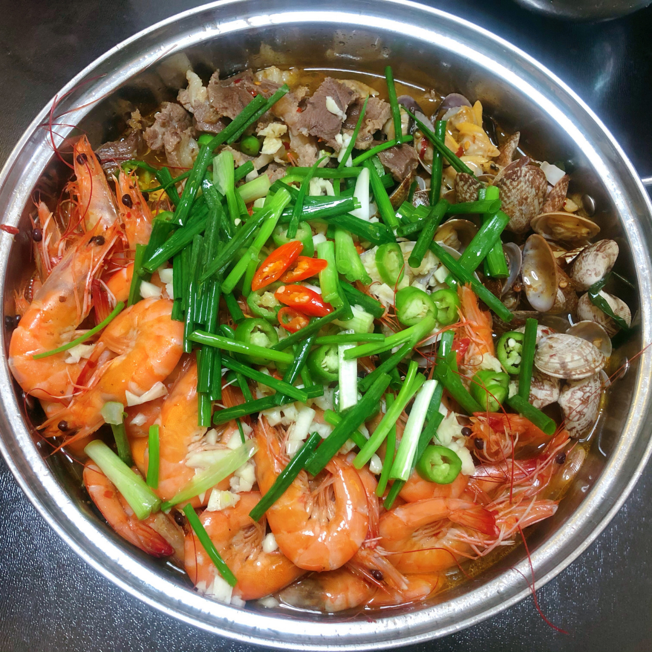 家庭版美食|水煮三鲜| 周末不知道要煮什么,那就煮水煮三鲜吧!