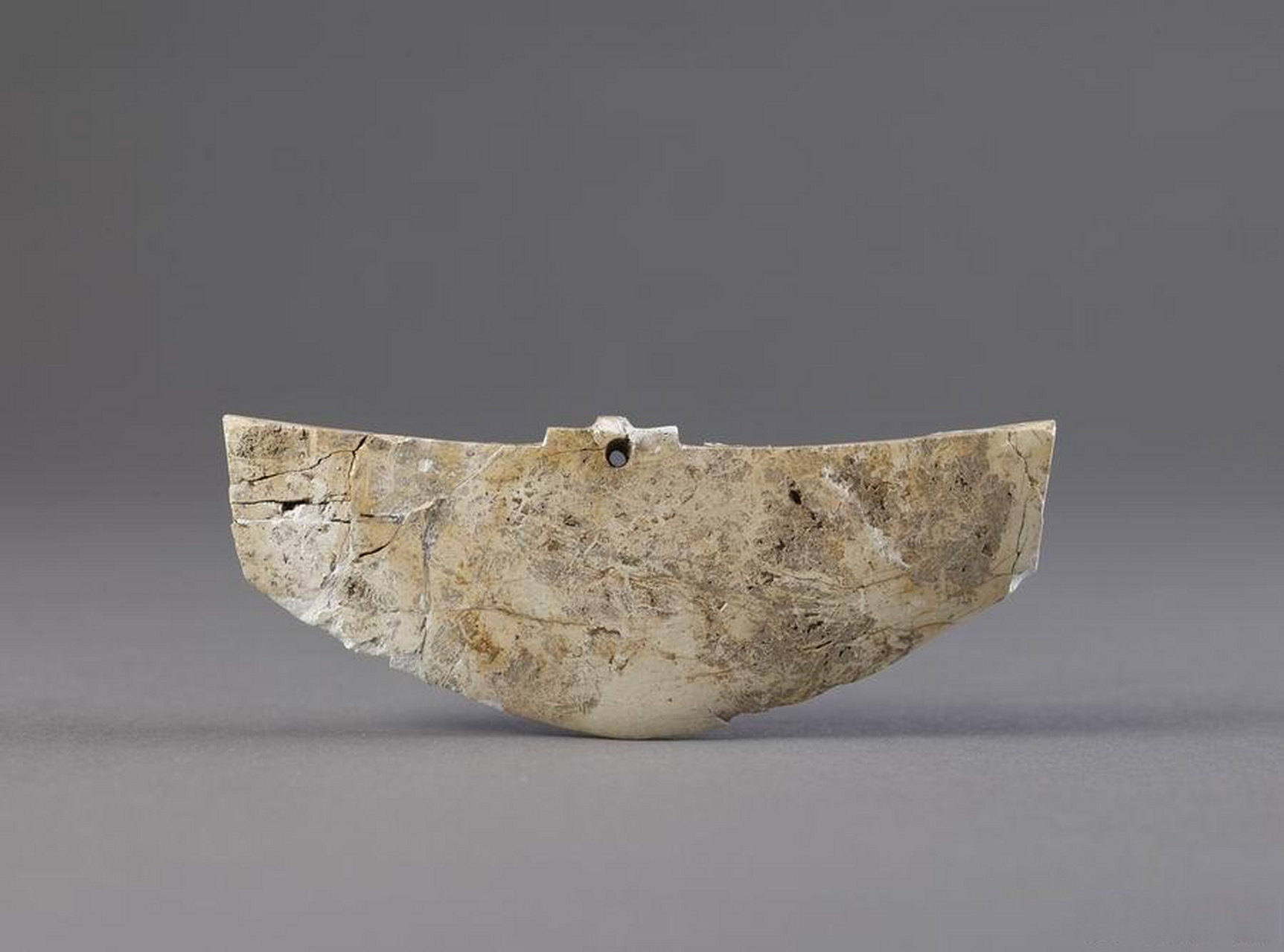 古玉居说玉# 良渚文化的玉质耘田器,当然是象征性的礼器,从方方面面