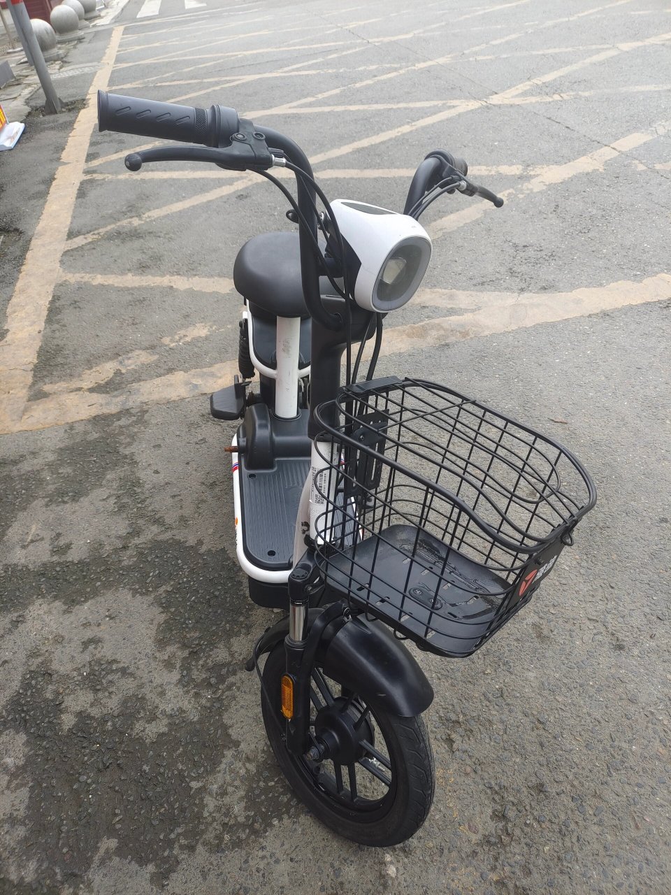 雅迪小金果电动自行车~ 48伏雅迪电动车,续航25公里左右,专业师傅检测