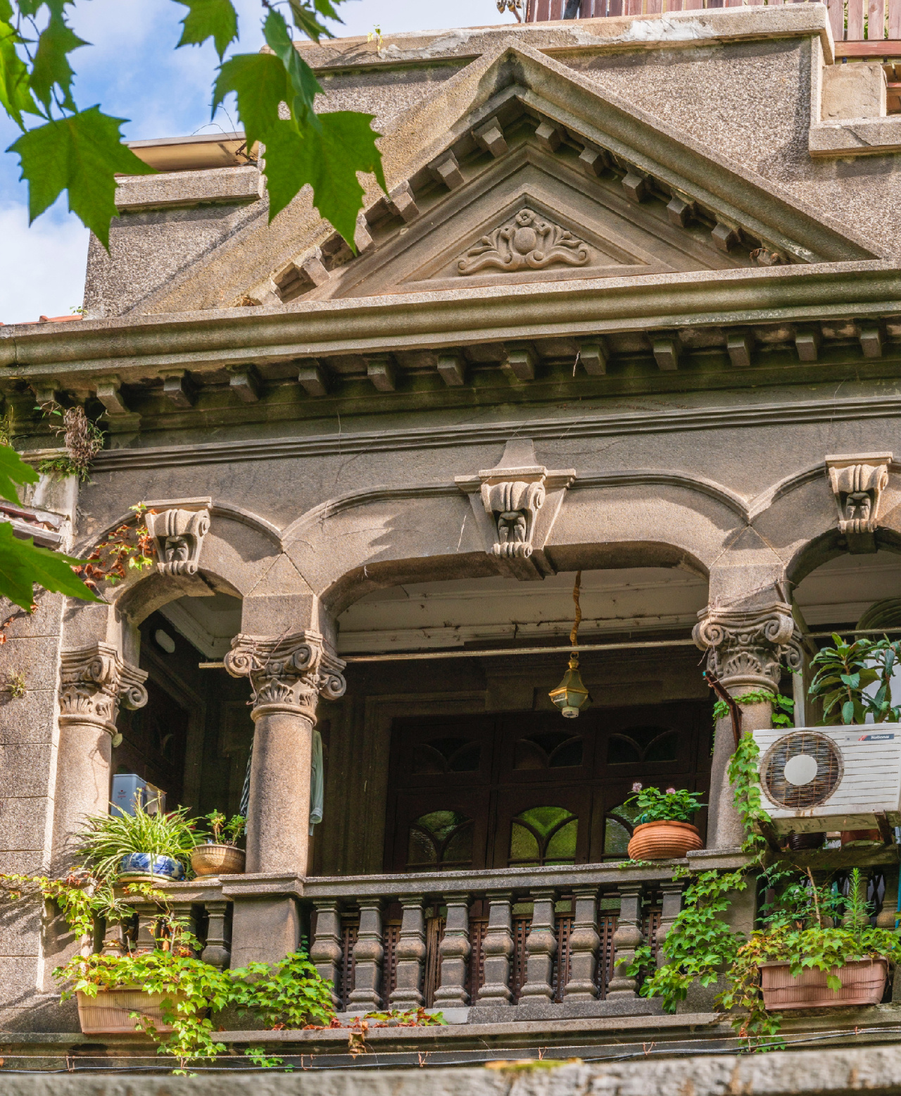 上海老建筑—老房子的阳台(2