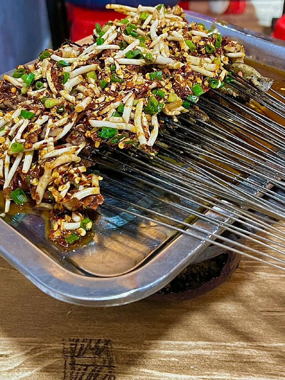 贵阳美食|在贵阳必吃的铁签烤肉 店名92|宋文成烤肉(未来方舟店)