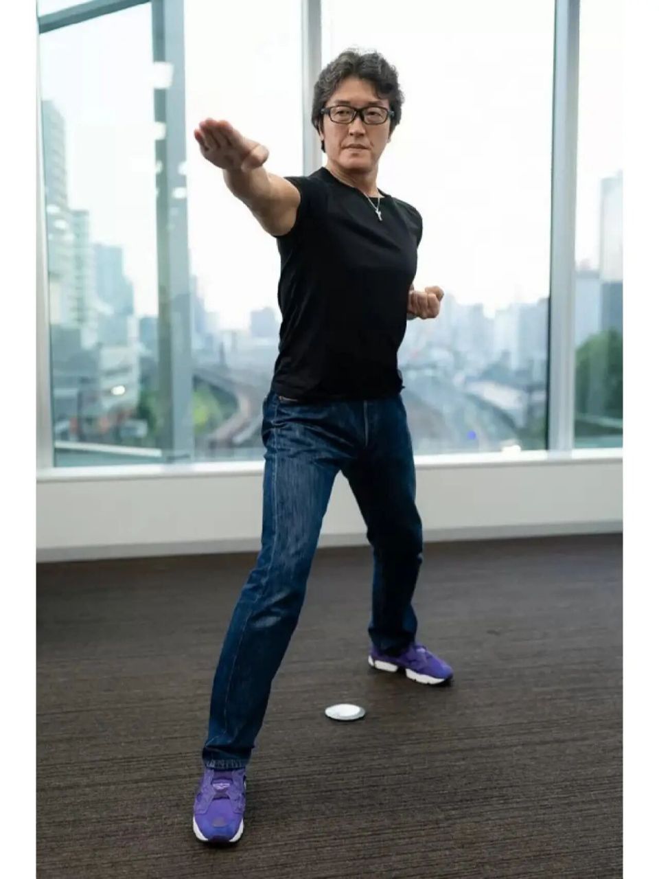 《迪迦奥特曼》皮套演员之一权藤俊辅     《迪迦奥特曼》皮套演员之