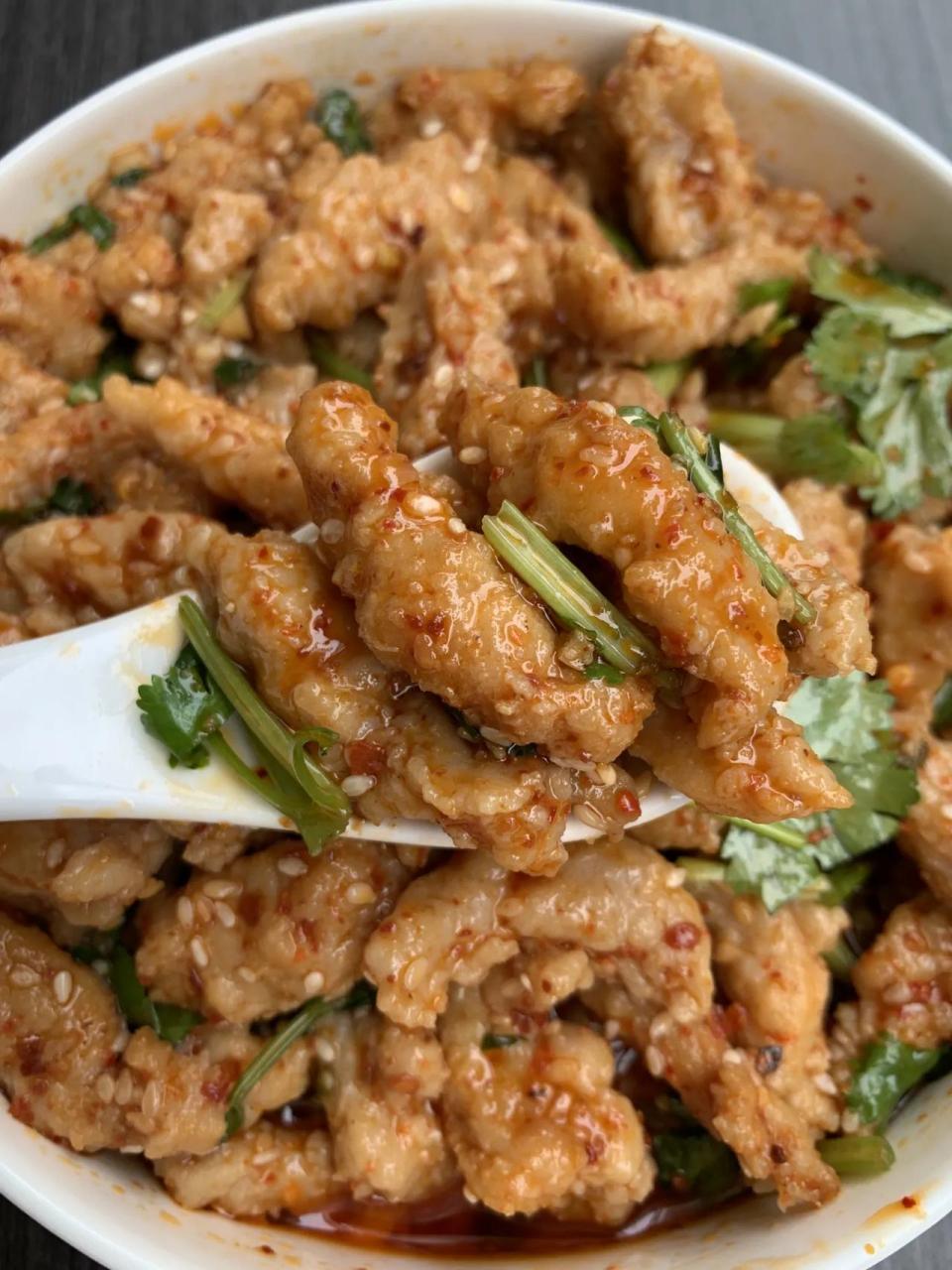 太好吃了~        几天不吃就会想念的福鼎肉片,每次一做全家都直夸跟