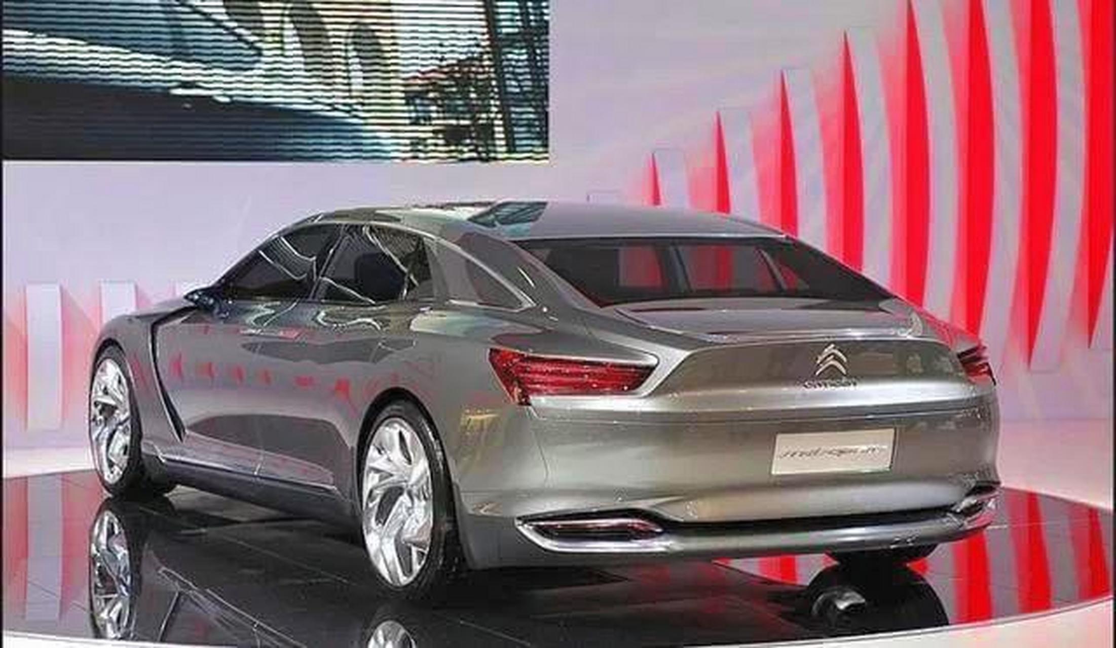 雪铁龙c7大家喜欢不喜欢!适合年轻人开的车型推荐 跟着瑶光看世界