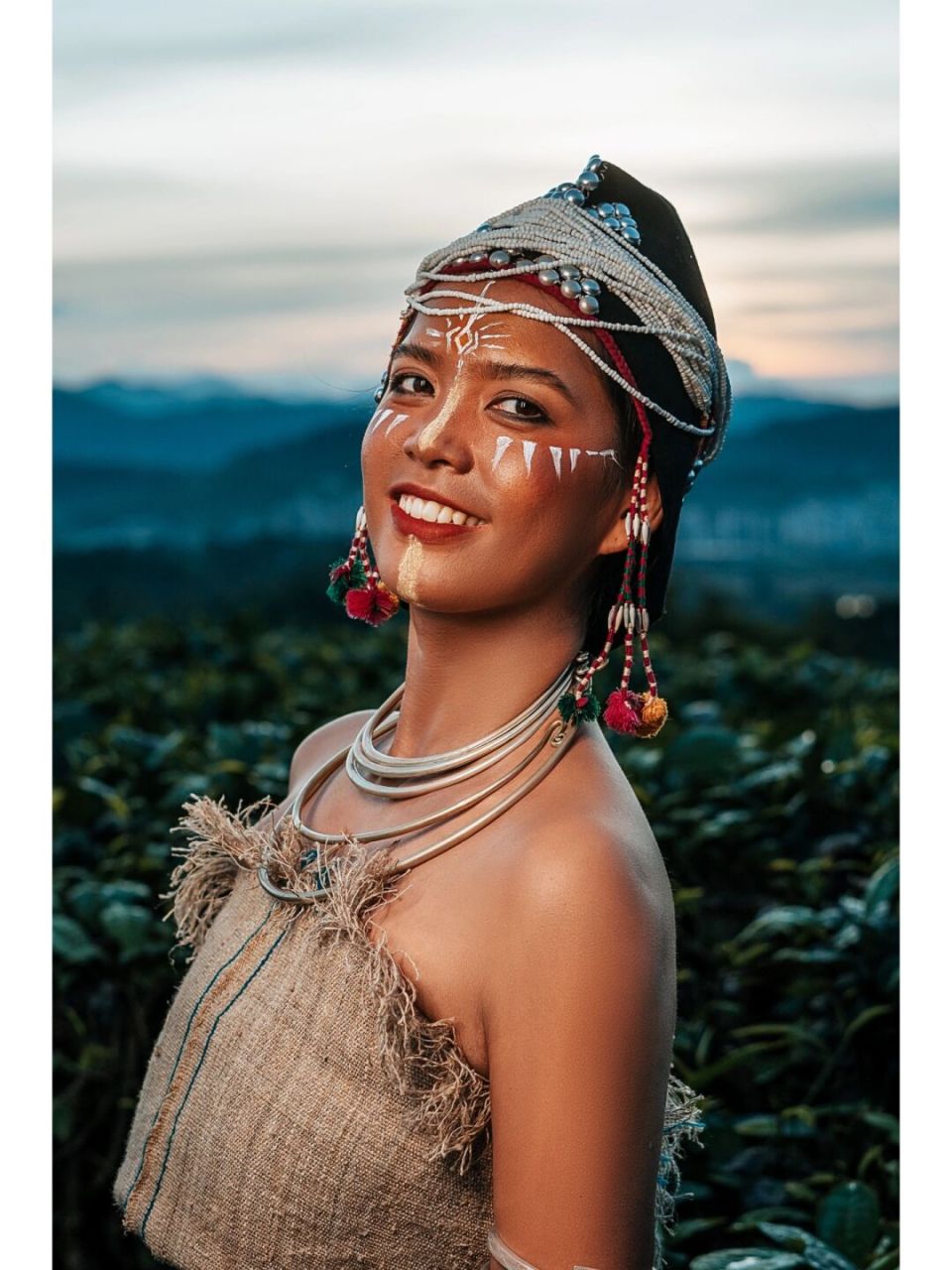 创作分享 部落民族妆容想要体验化妆的在这里哦