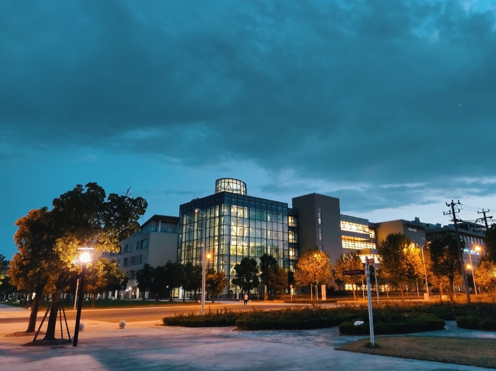 上海科技大学(上科大)面试分享 94老师会问一些与知识无关的问题