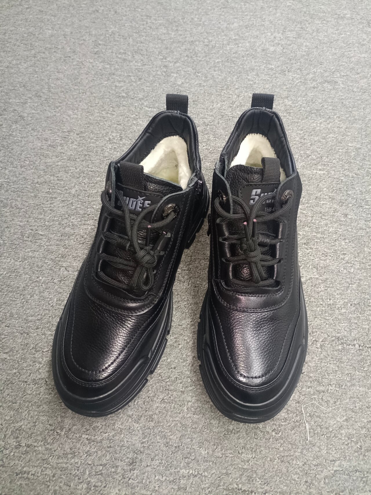 推荐一款强人羊毛休闲鞋!