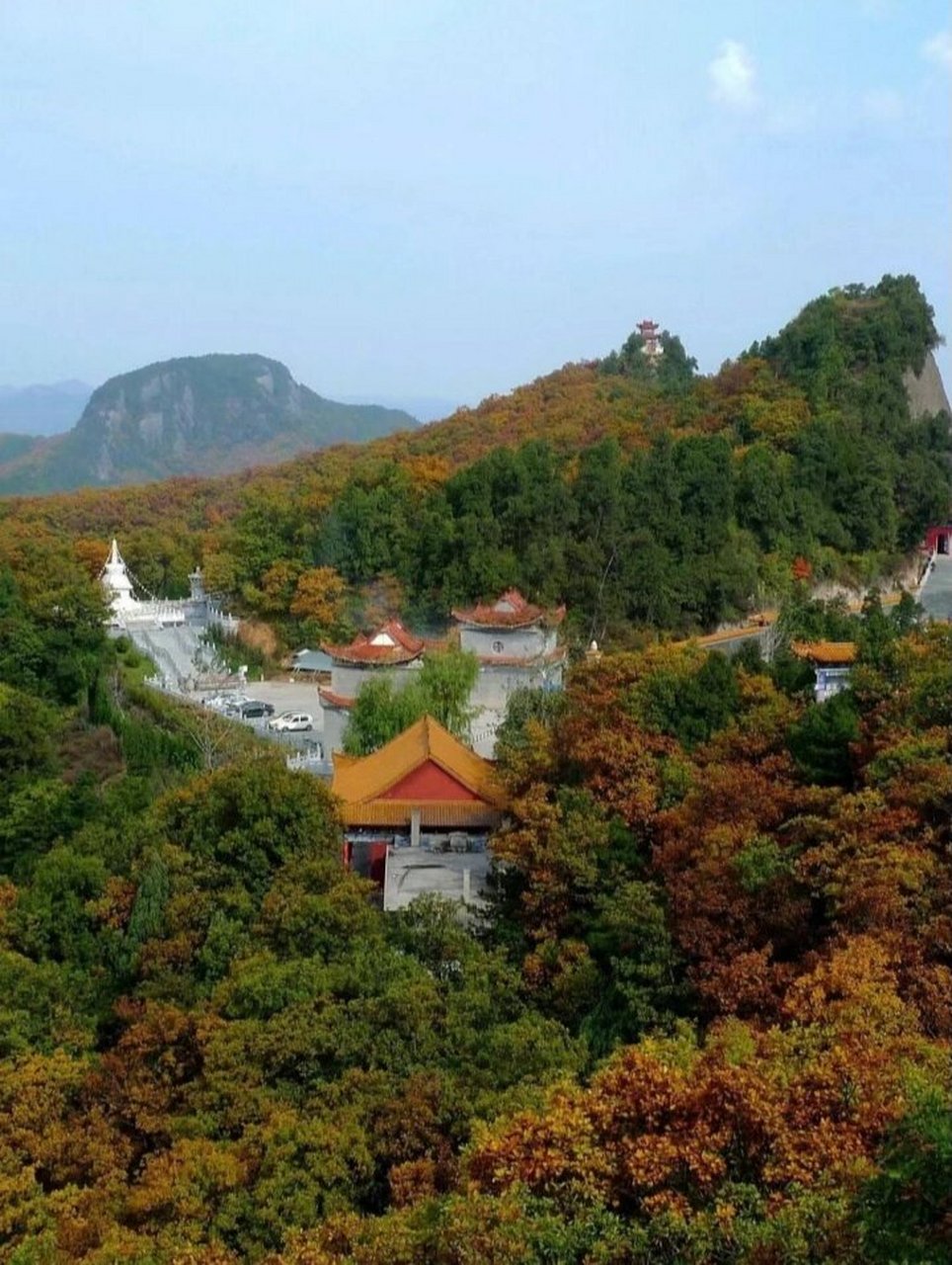 铜川照金香山景区图片