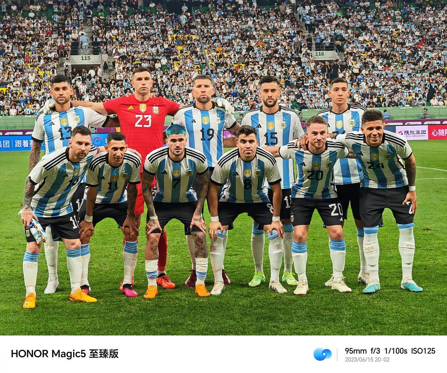 不懂就问,为什么梅西的身材明明看起较为矮小,看过去也没啥肌肉感