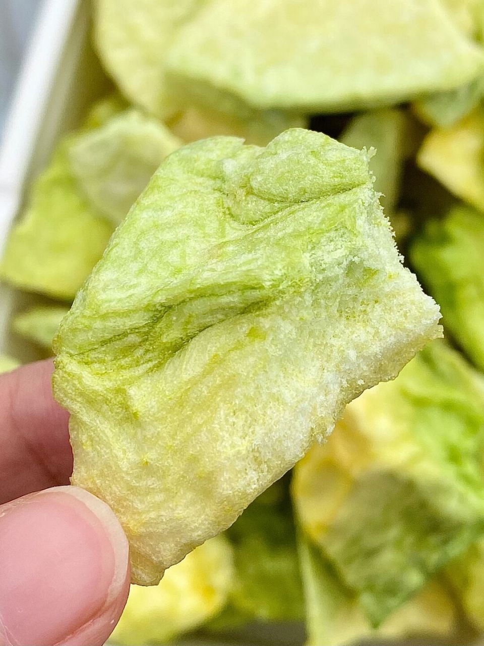 第一次吃冻干哈密瓜干! 配料好干净!就只有哈密瓜….