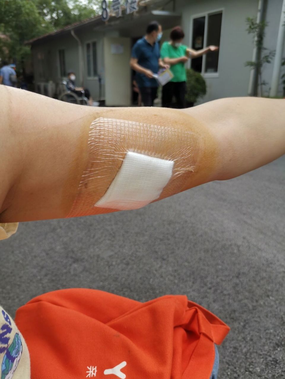 【化疗结束】picc拔管 [庆祝][庆祝]9/30进行了最后一次化疗,那天人