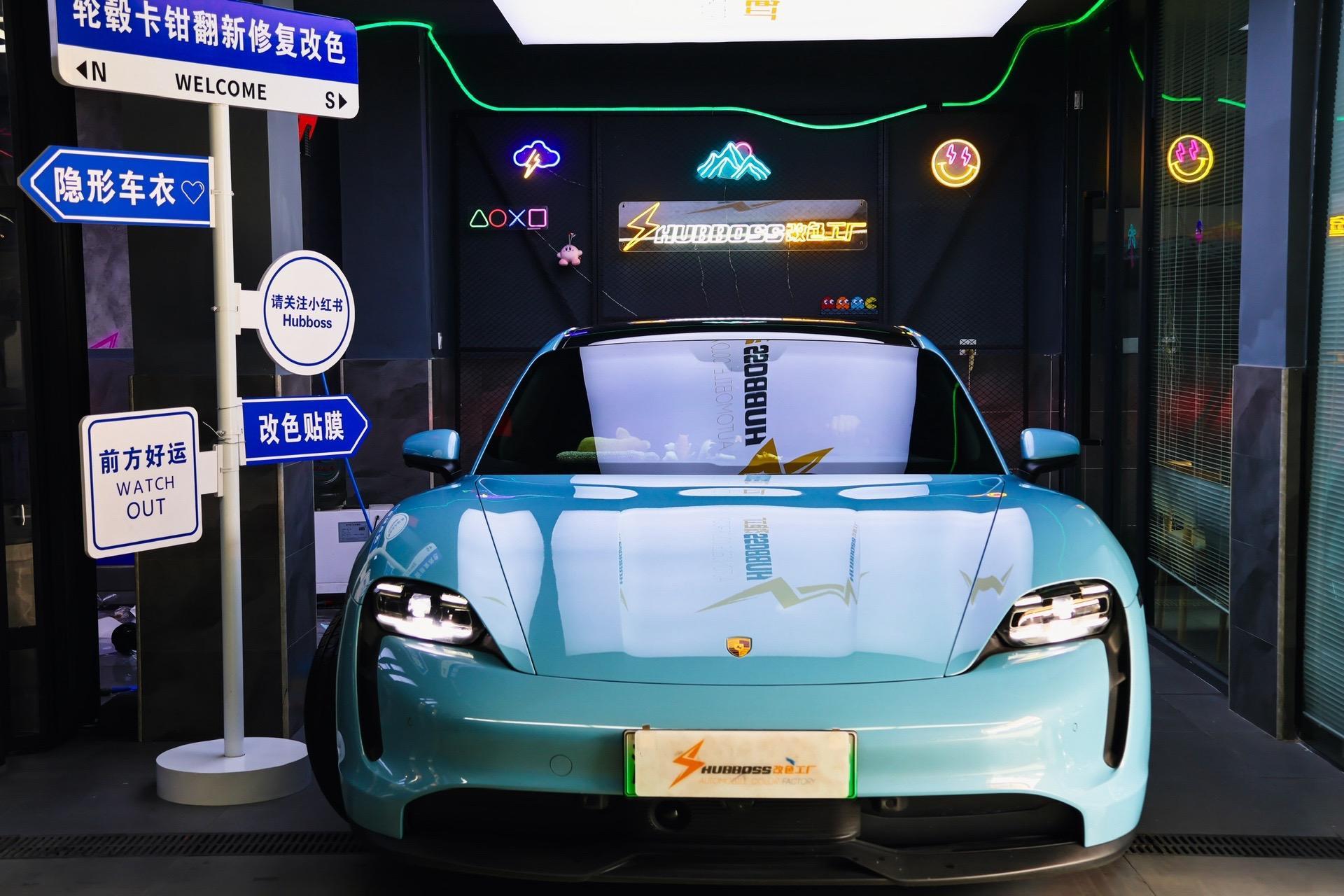 保时捷taycan轮毂改色双拼.