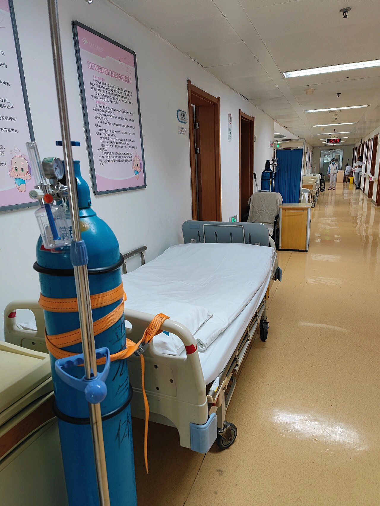 人民医院6楼vip病房~顺转剖98我的24h想哭 提示tips    1.