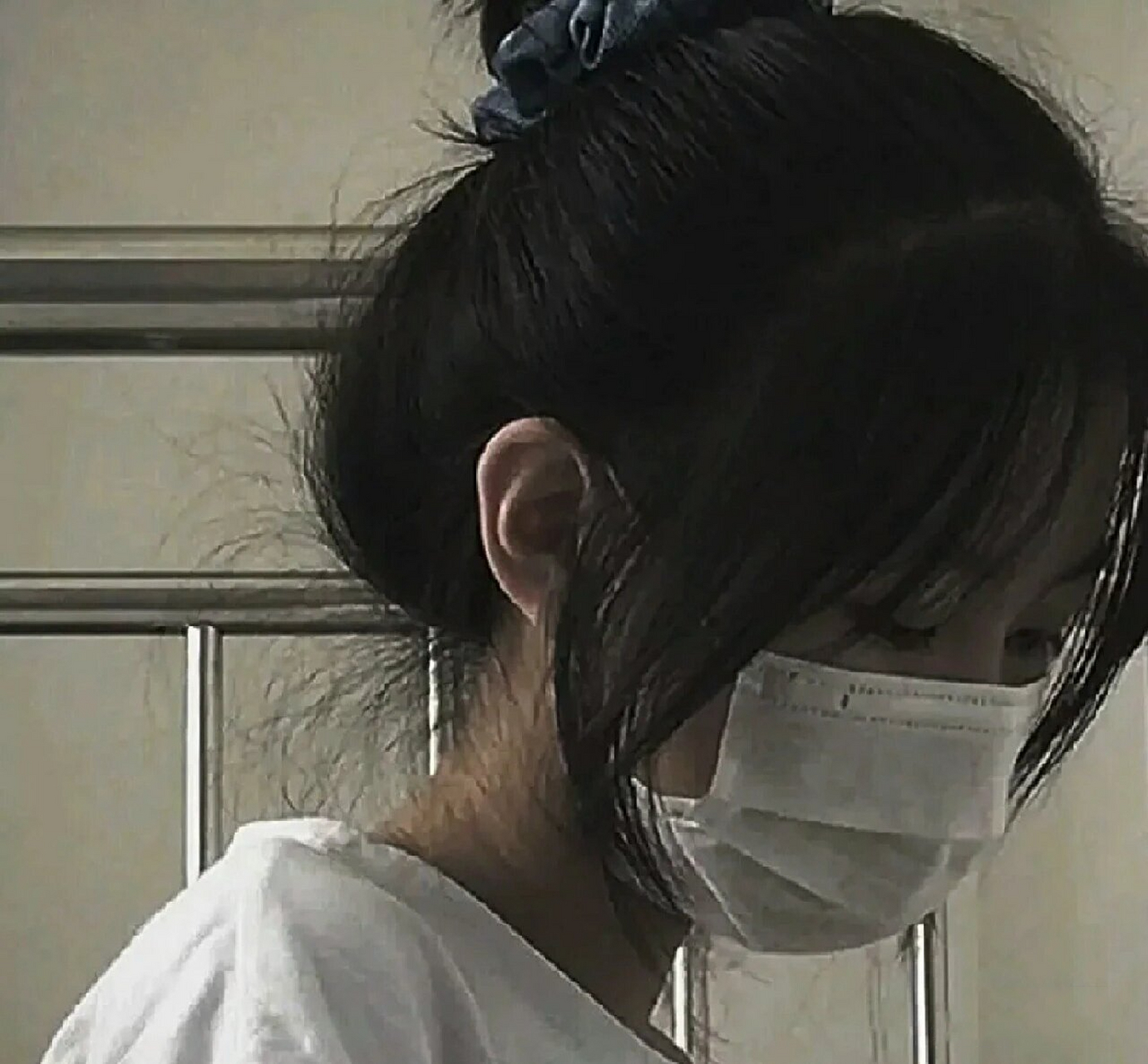 口罩女头像04 525552 03 口罩女头像04 525552