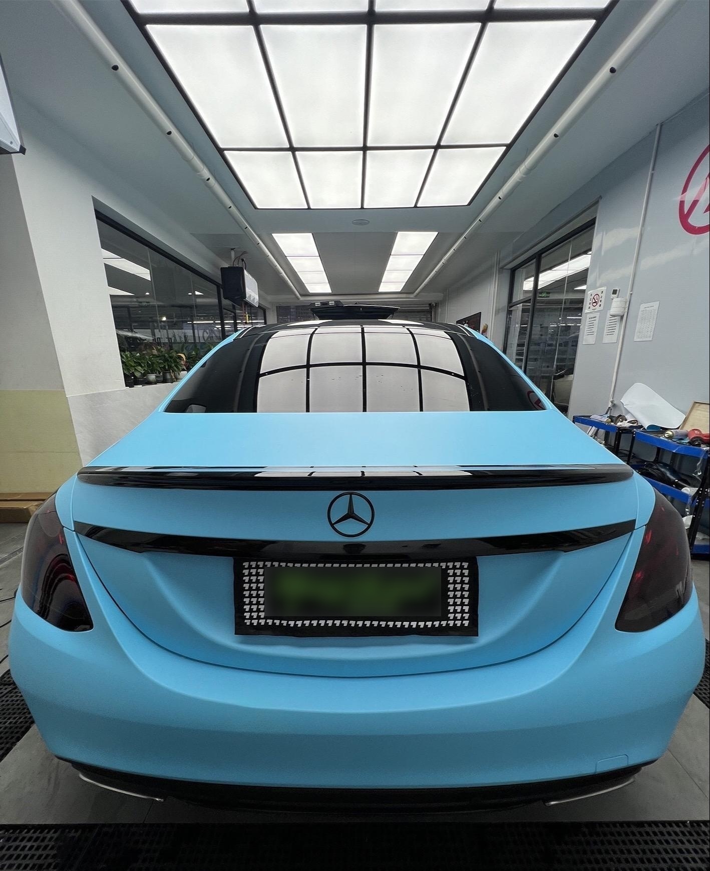 奔驰c260哑面天空蓝特别版