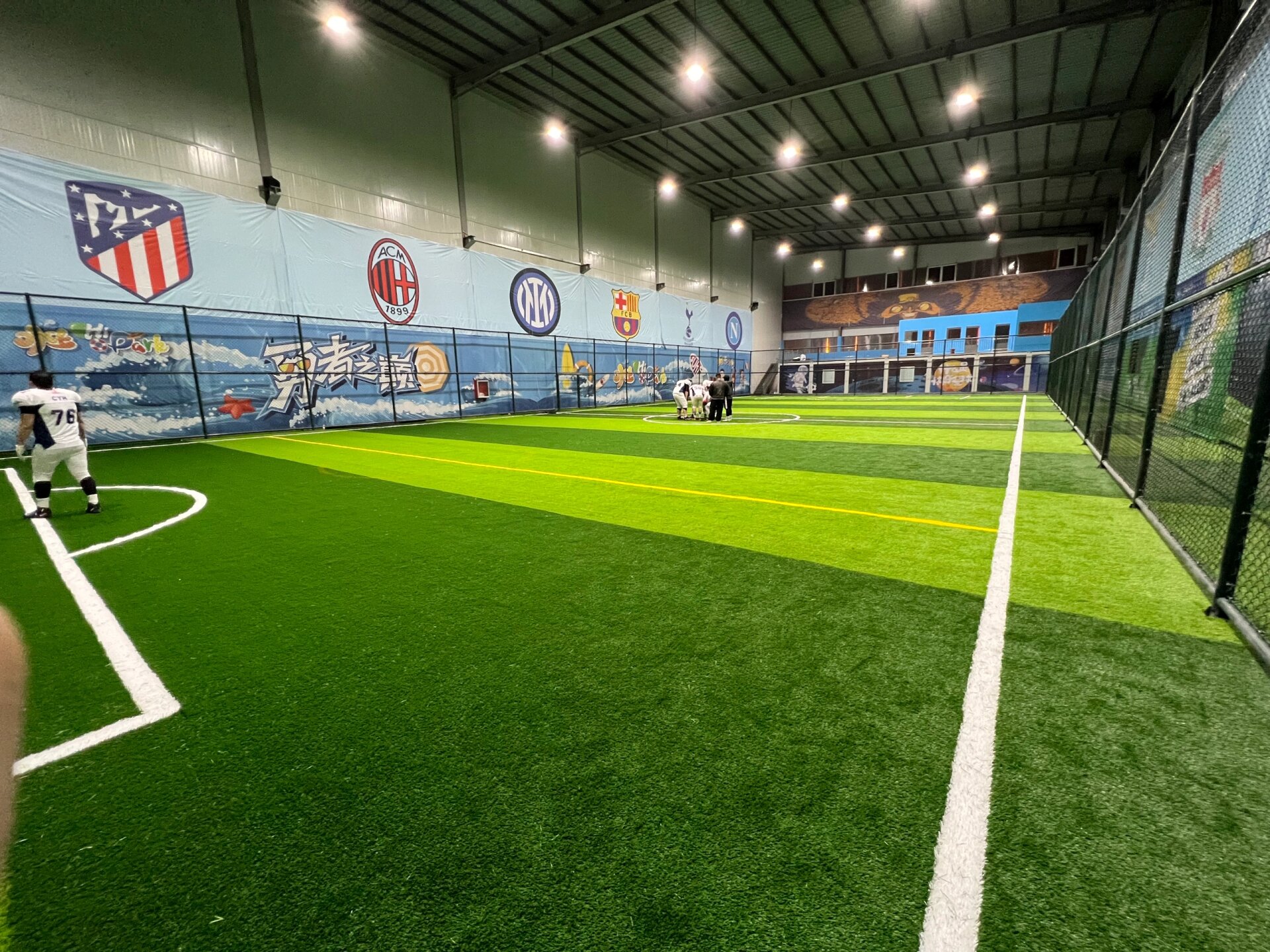 九游体育：冬奥会丨一名普通米兰市民送给中国体育博物馆一份礼物