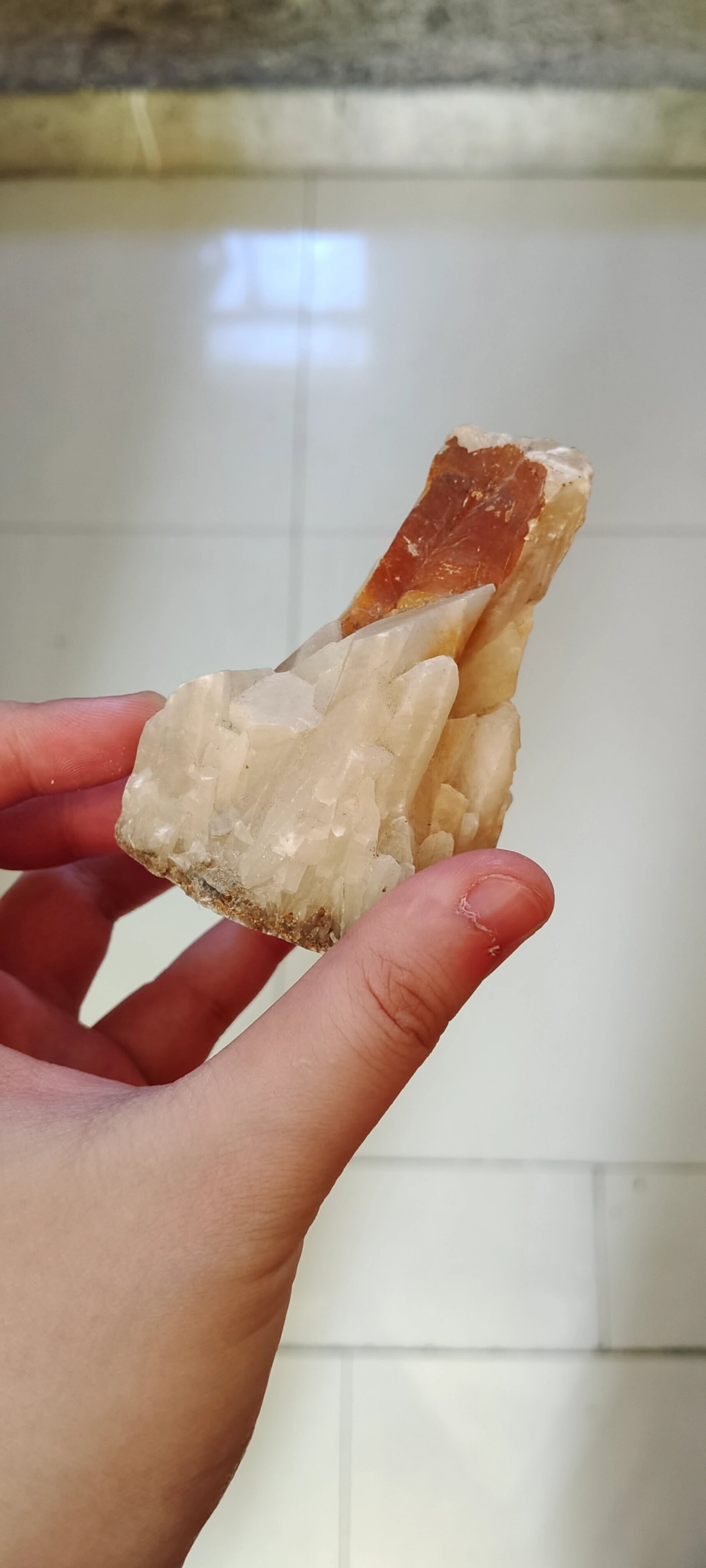 小时候在山上捡的这种是什么石头啊