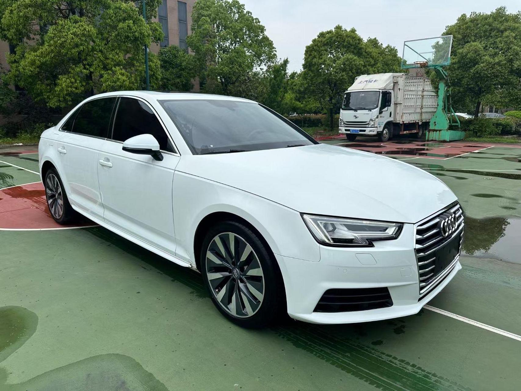 66【奥迪 a4l】客户回头16年17款奥迪a4l,2.