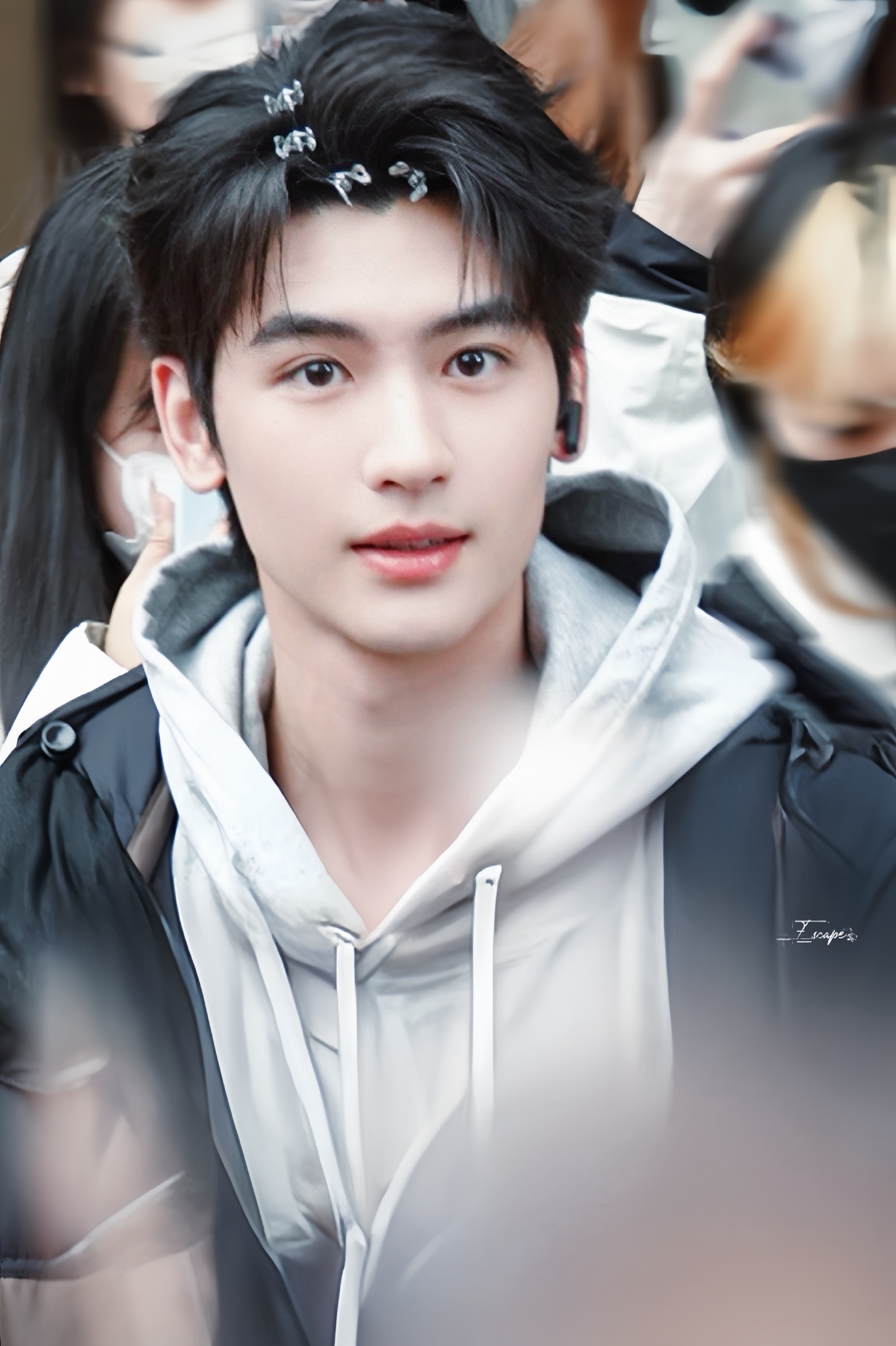 黄俊捷山神# 是谁还没看过今天新鲜的黄俊捷h 哇!