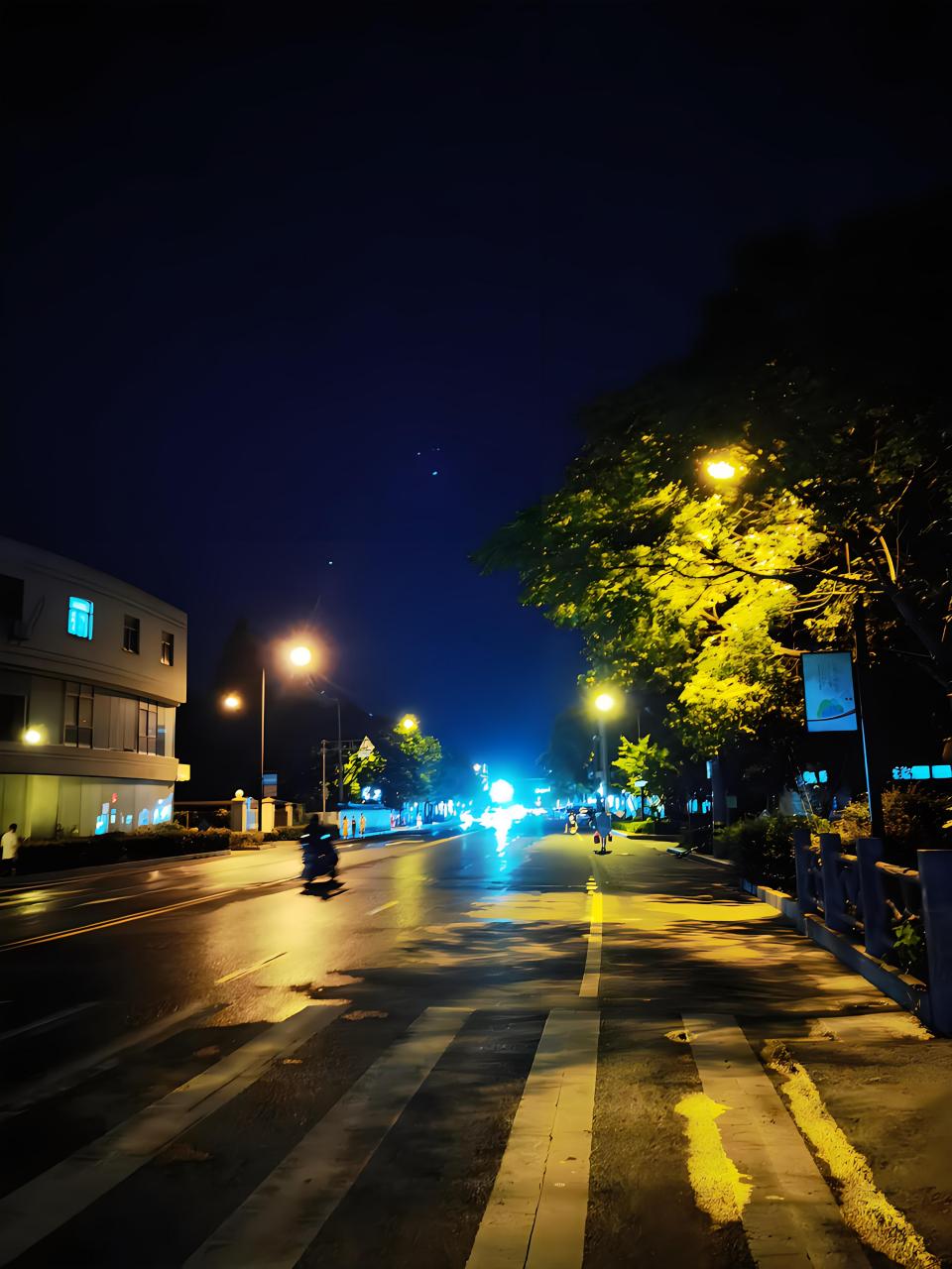 路灯夜景朋友圈图片