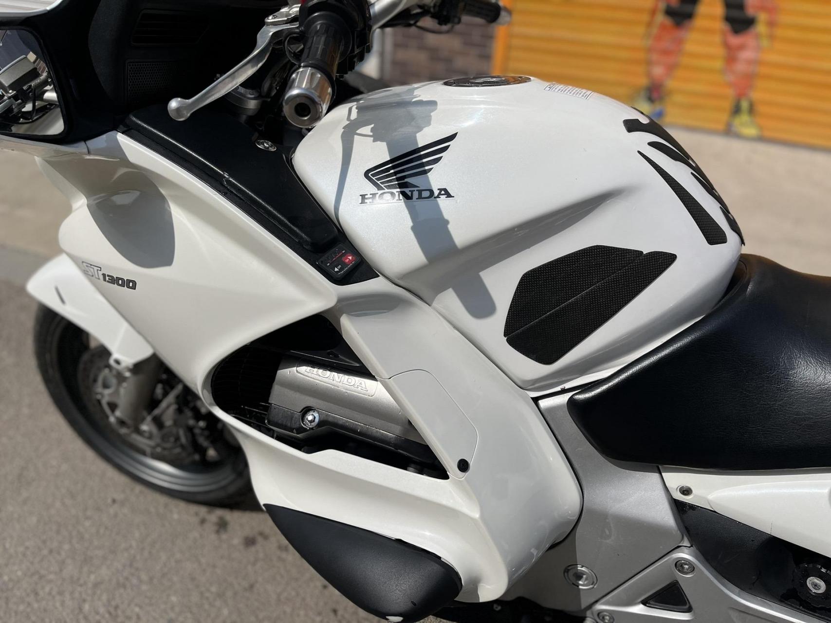 本田小金翼st1300,精品车况.