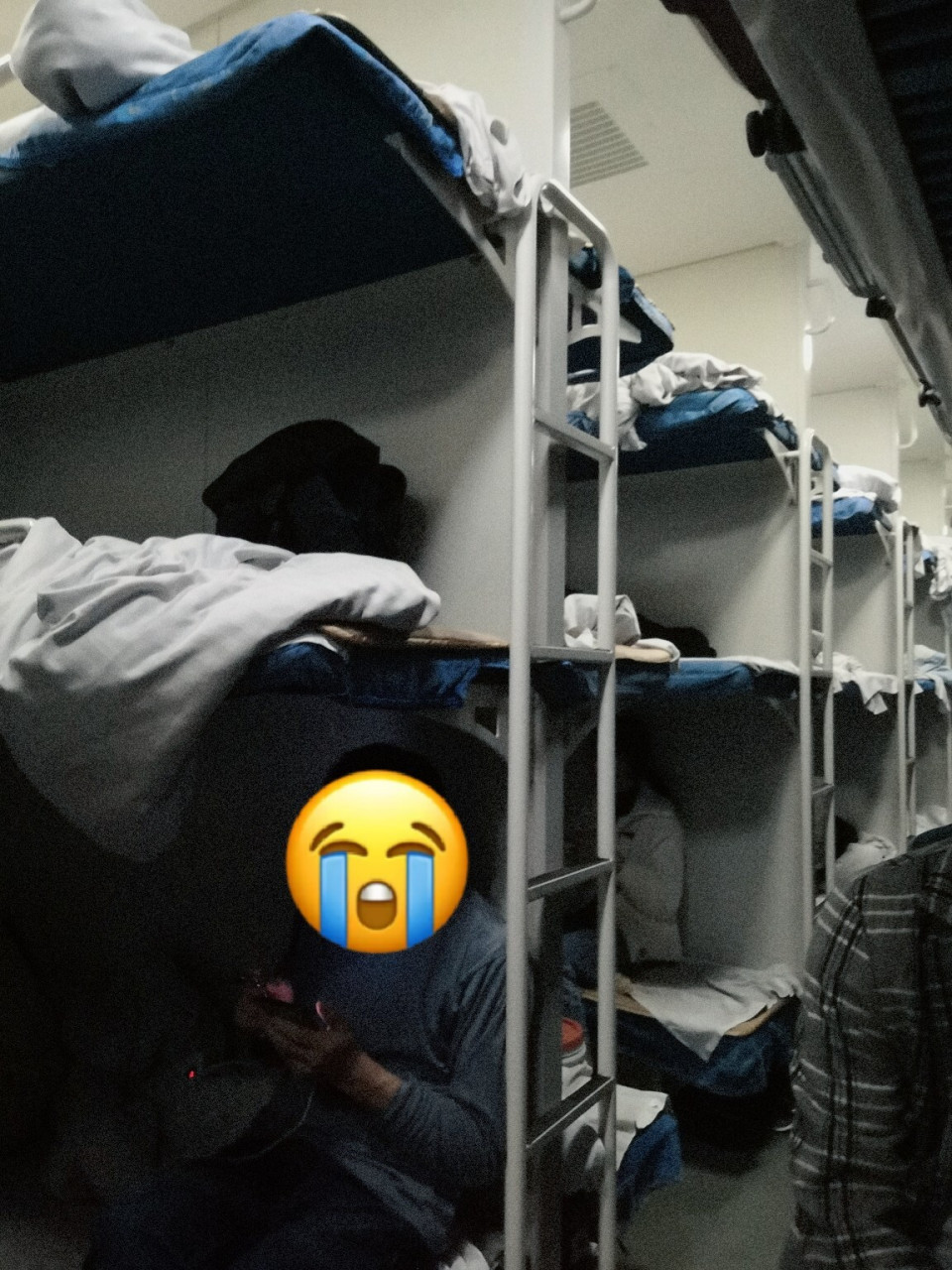 关于第一次坐空调快速火车 厦门北→昆明 乘坐火车:k230 新空调硬卧