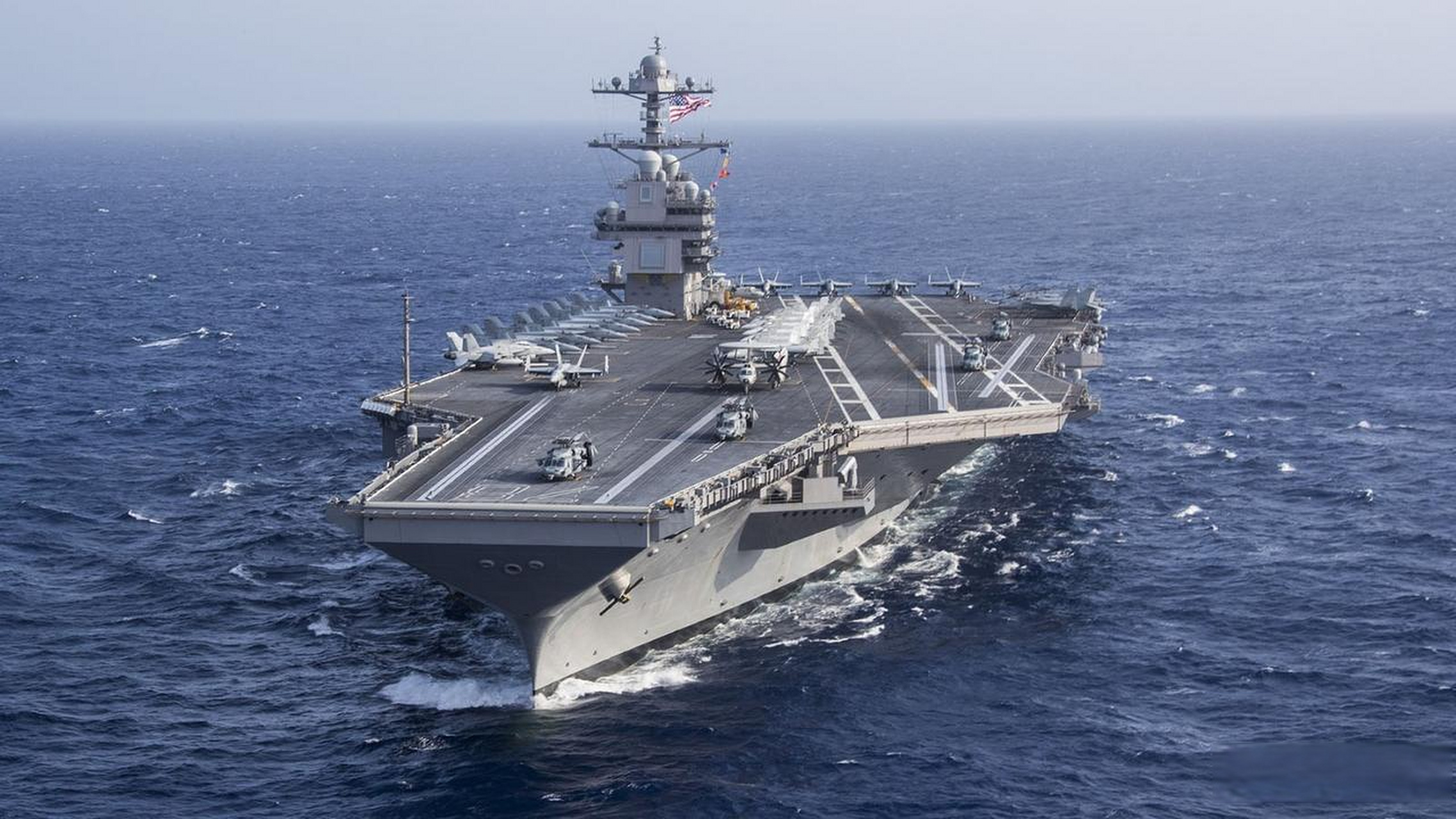 航空母舰,这个人类航海史上最令人惊叹的巨无霸,是现代海军不可或缺的