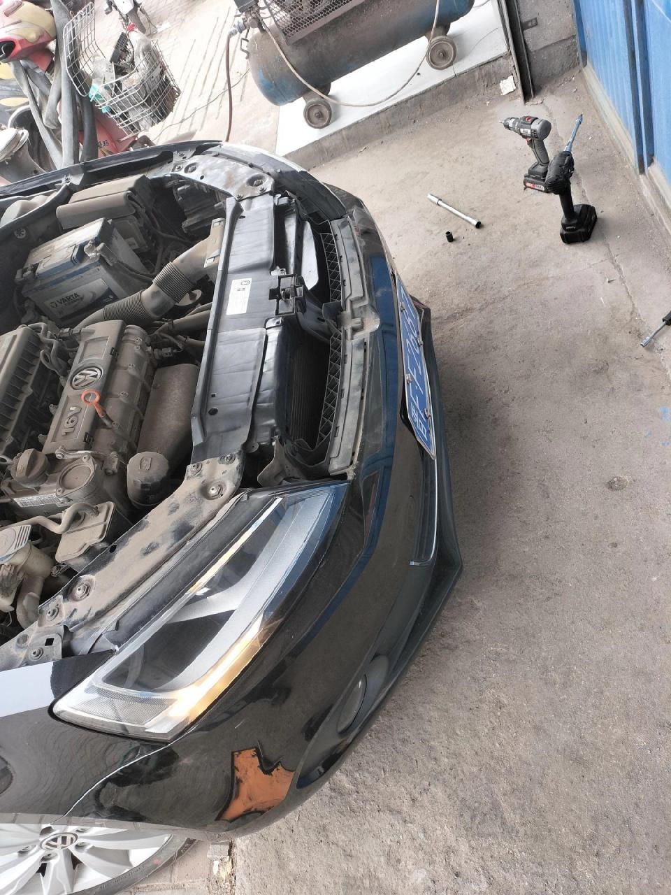 速腾更换水箱框架