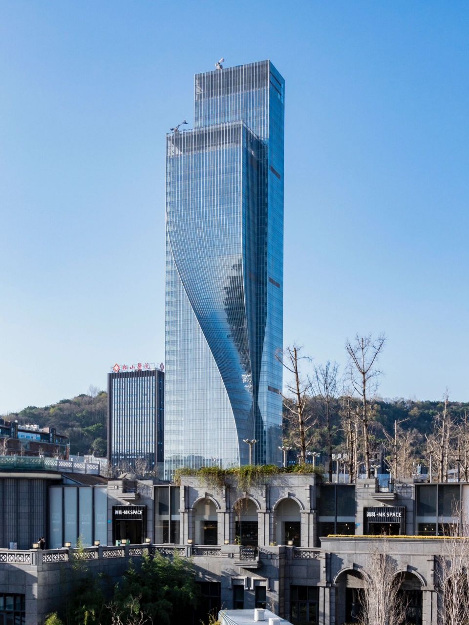 腾讯双总部|世界第一扭重庆太阳座 太阳座项目由凯达环球设计,总建筑