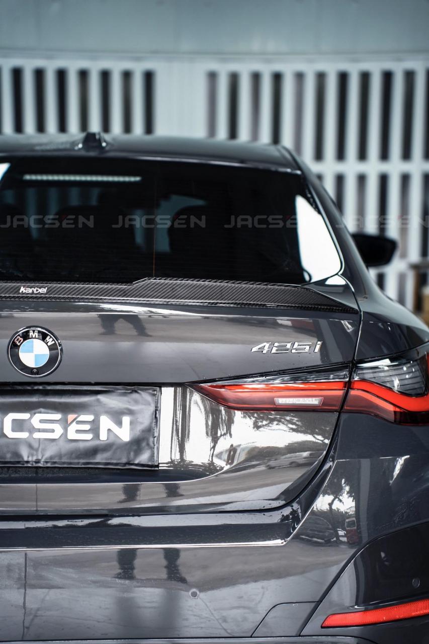 当宝马4系四门碧玺灰碰上卡布尔尾翼.