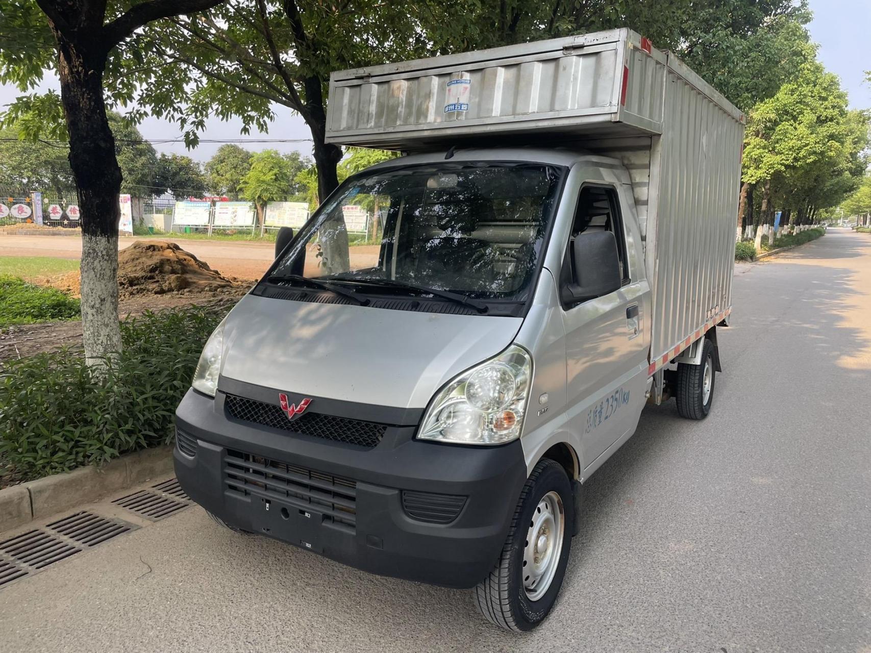 17五菱单排集装箱,1.5排量带空调