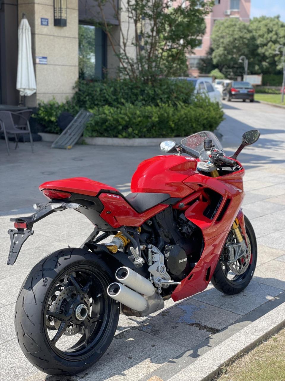 2024年6月26号上牌02杜卡迪supersport02鸰速950s02版02全新