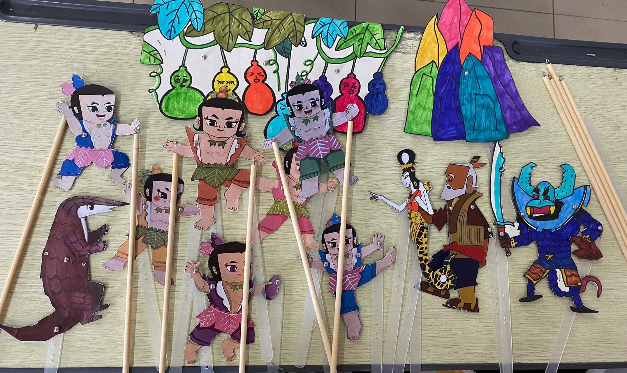 皮影葫芦娃手工制作