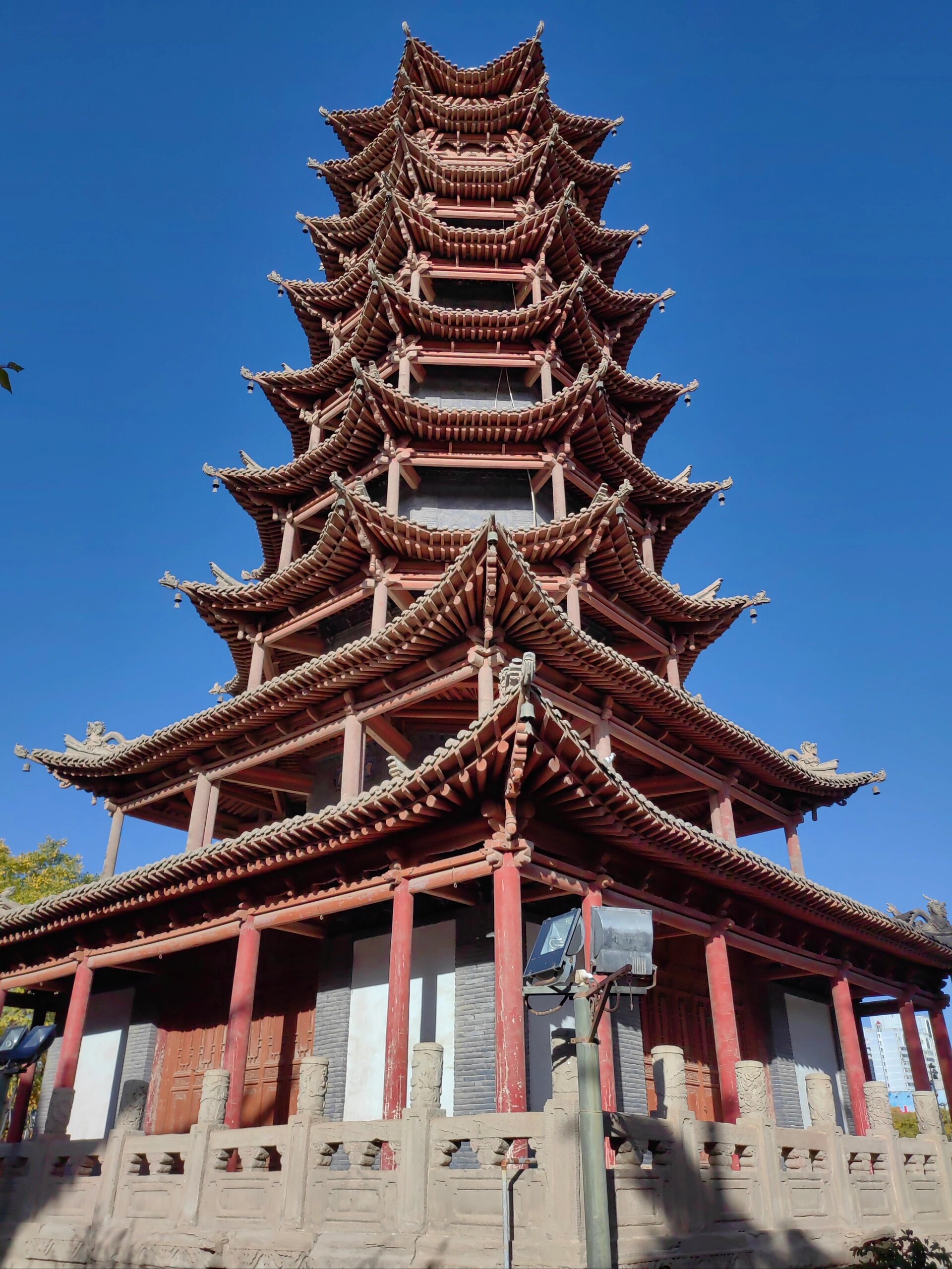张掖木塔寺:一座历史悠久的宝塔 甘肃张掖,这里有一个充满神秘色彩的