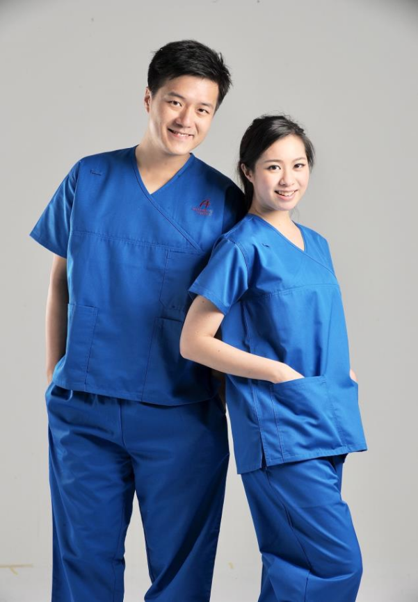 塑造完美医护服装从选择面料开始