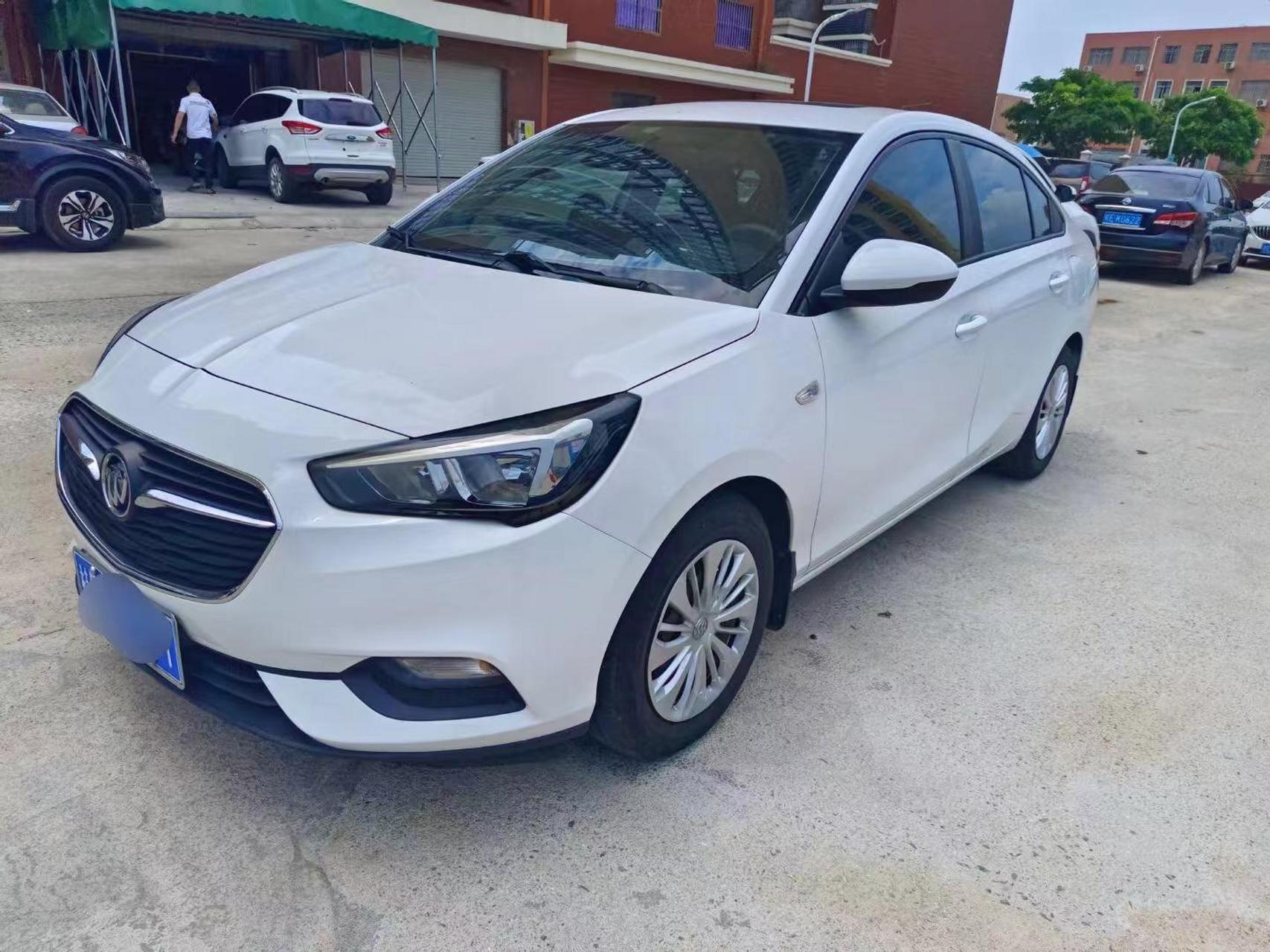 特价29800 2018年别克凯越 15n cvt精英版,带天窗,车况精品,价格便宜