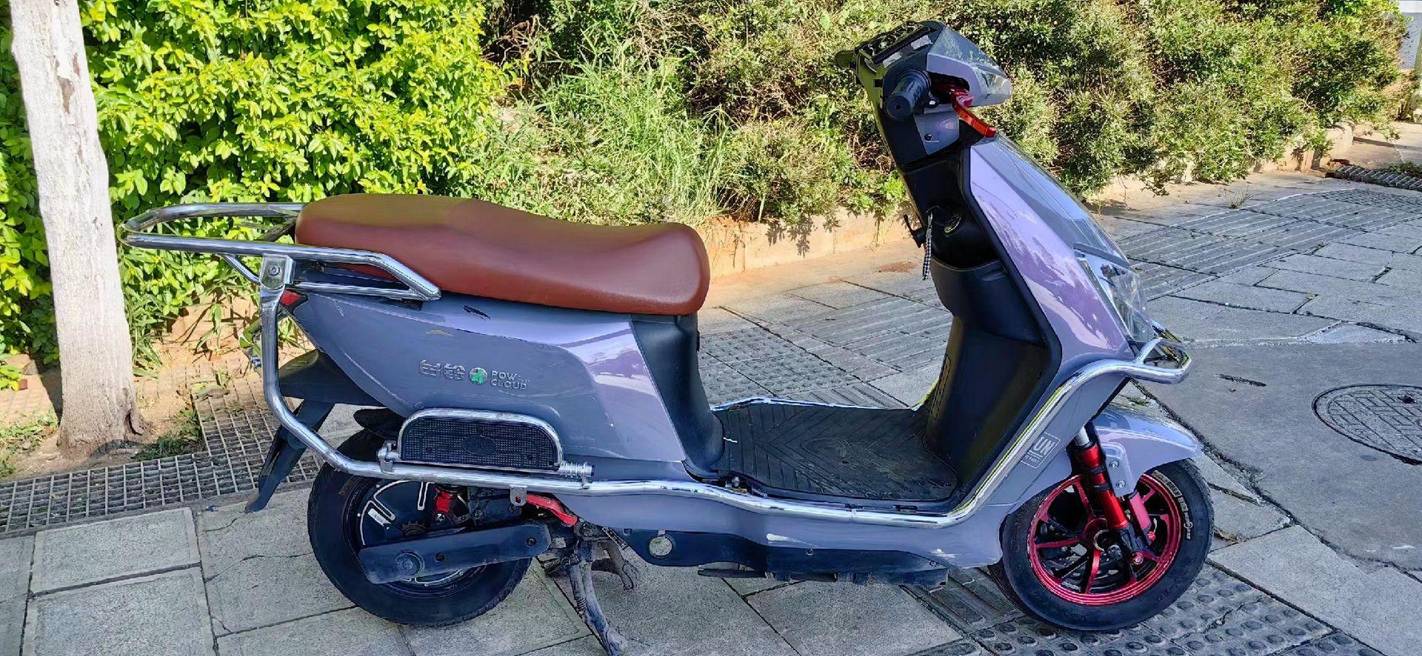 台铃x3新国标电动车,跑外卖跑业务神器,72v85a锂电池上车几个月,续航