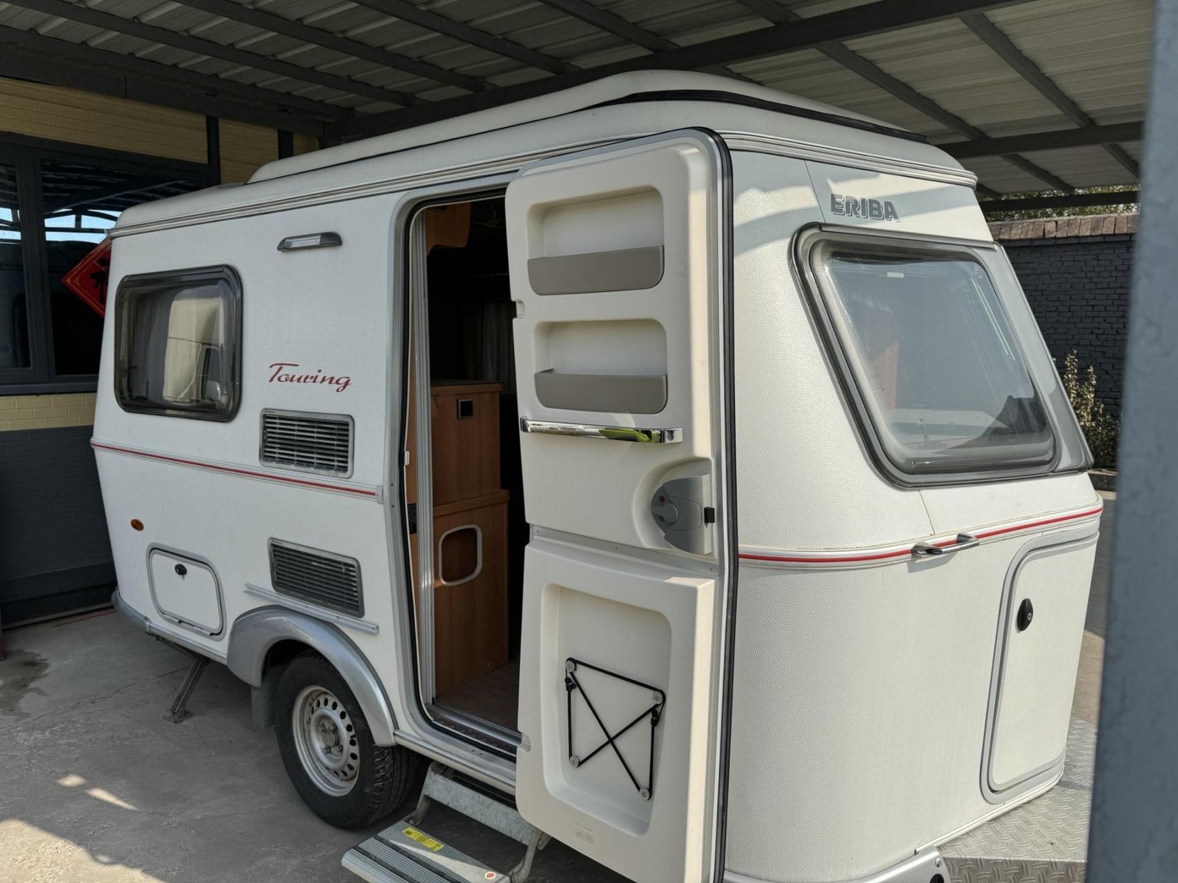 德国原装进口德国海姆艾瑞巴eriba  touring 320 现车,拖挂房车中的