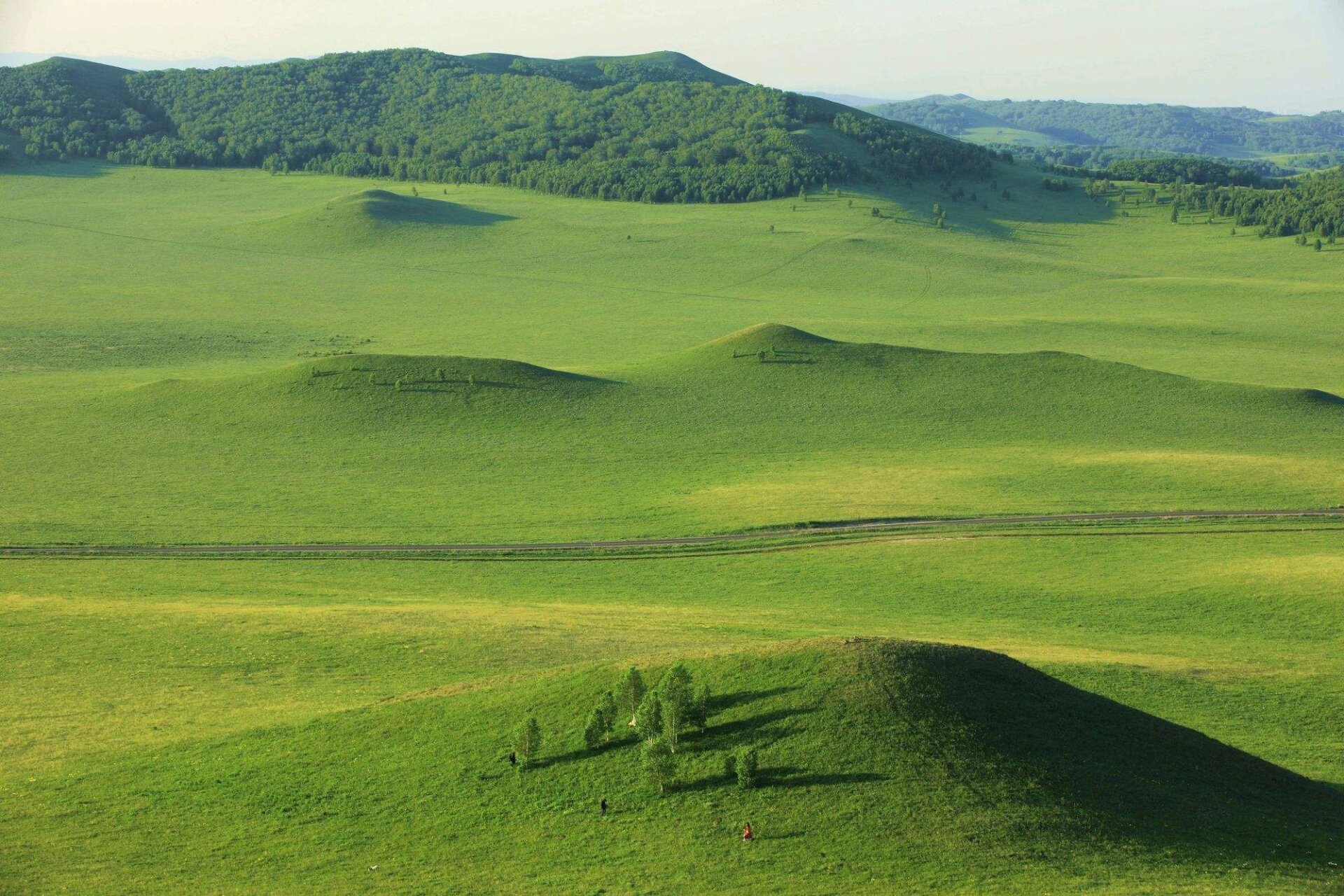 中国自然地理(4)——乌兰布坝上草原 乌兰布坝上草原地处塞罕坝北麓
