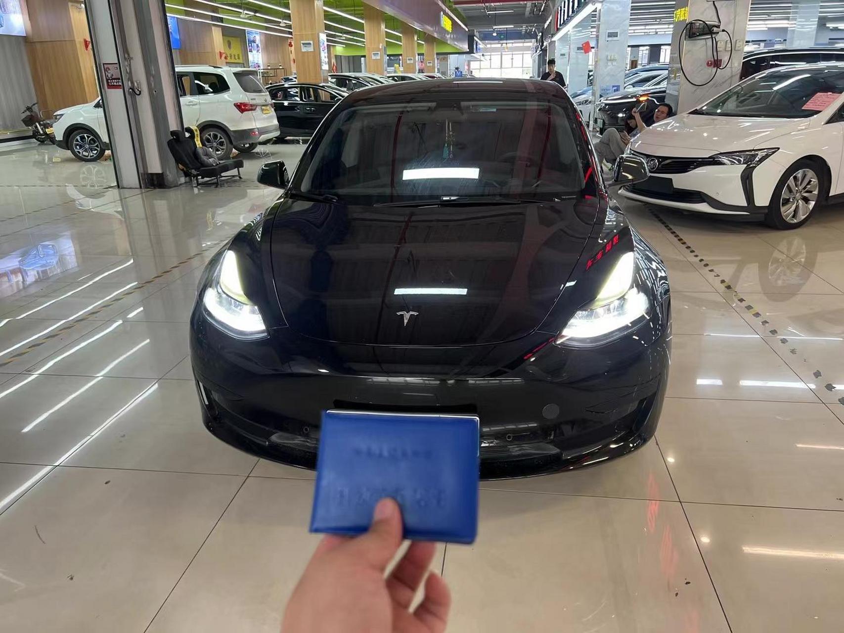 model32021款报价图片