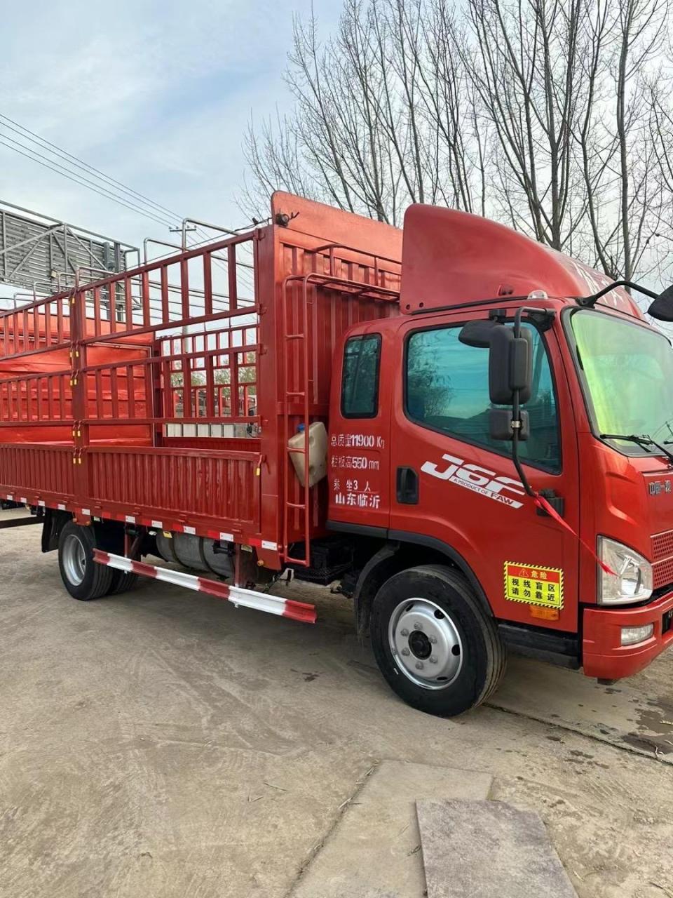 新到20年解放j6f 4.8米高栏 ,大箱4.870152.