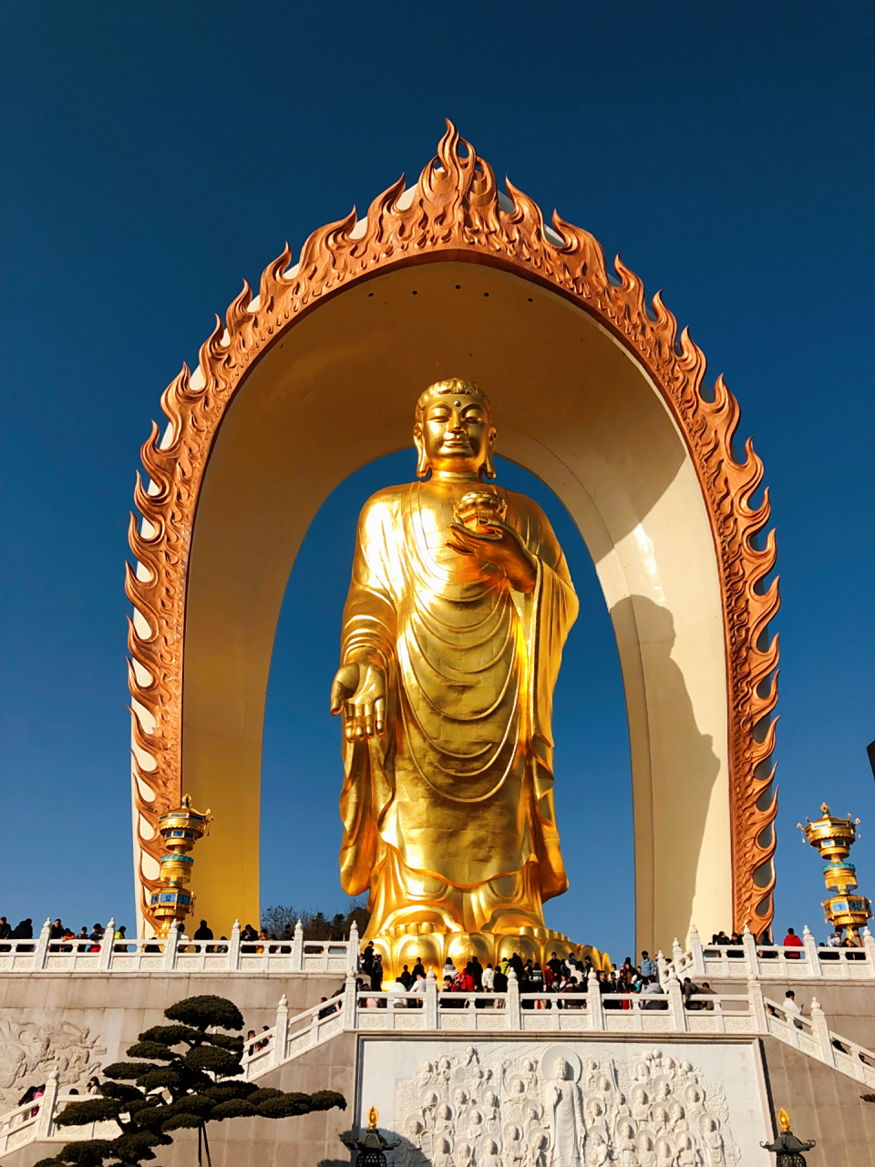 阿弥陀佛 2023年大家伙一切顺心如意 健康平安 东林大佛 江西九江