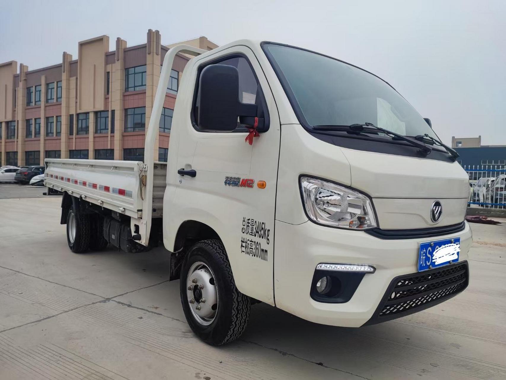 新到一辆福田祥菱m2,2023年2月27号上牌,1.